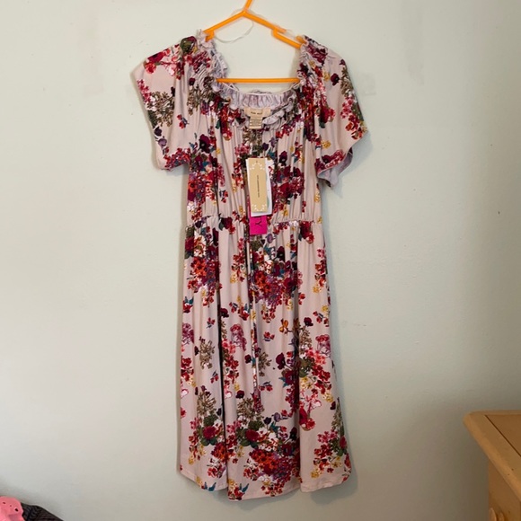 diana belle Dresses & Skirts - Diana Belle maternity dress